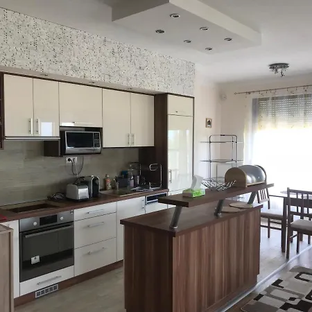 Premium Luxus Apartman Апартаменты Замарди