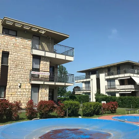 Premium Luxus Apartman Замарди