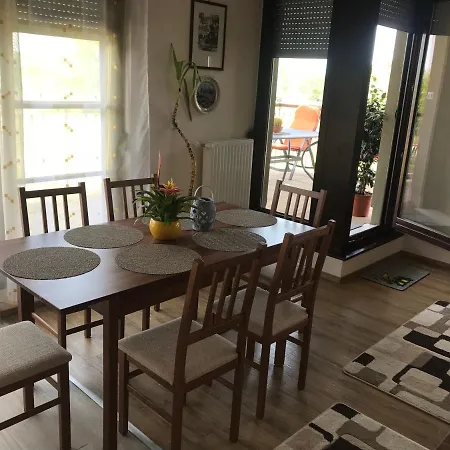 Premium Luxus Apartman Апартаменты